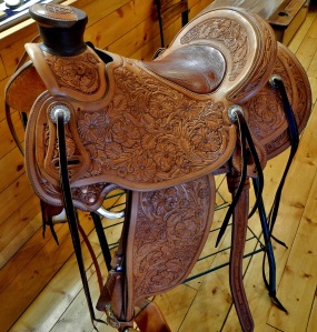 4 - Handmade and tooled Saddle (4)