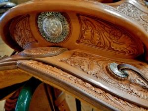 5 - Silver buckle on saddle